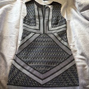 Diane Von Furstenberg Black and Gray Patterned Shift Dress